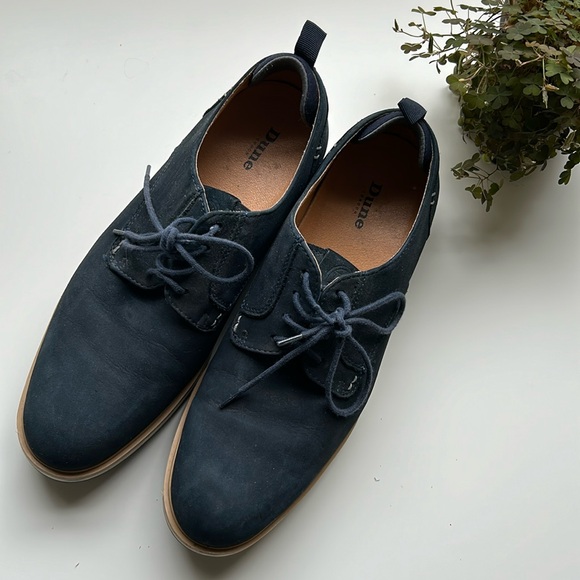 Men's Bucatini Derby Nubuck Oxfords - Picture 3 of 6